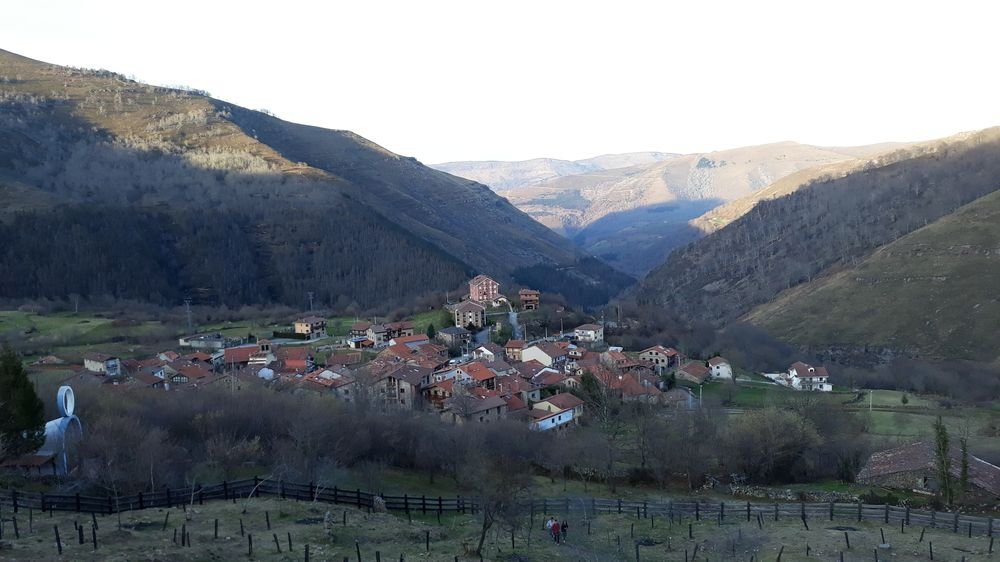 San Sebastián de Garabandal en su valle